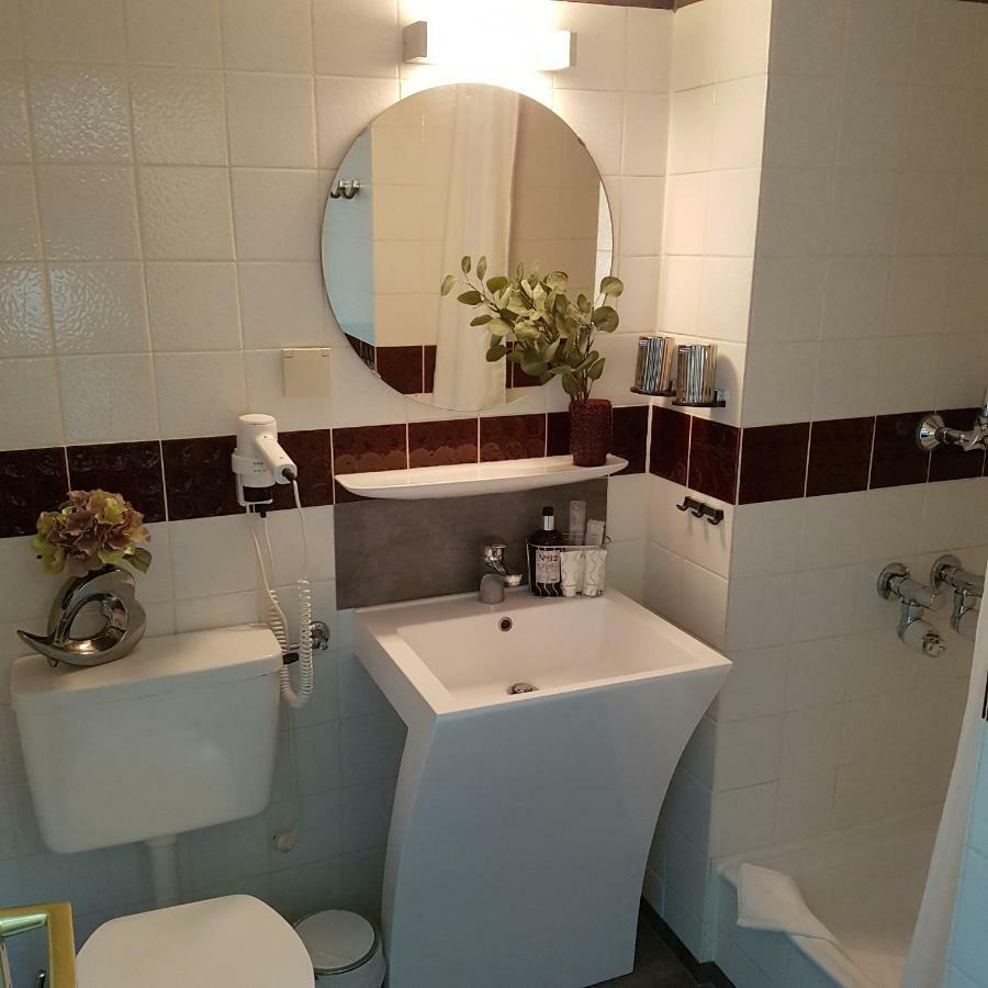 Apartment Am Kranichsee Vier Jahreszeiten กอสลาร์ ภายนอก รูปภาพ